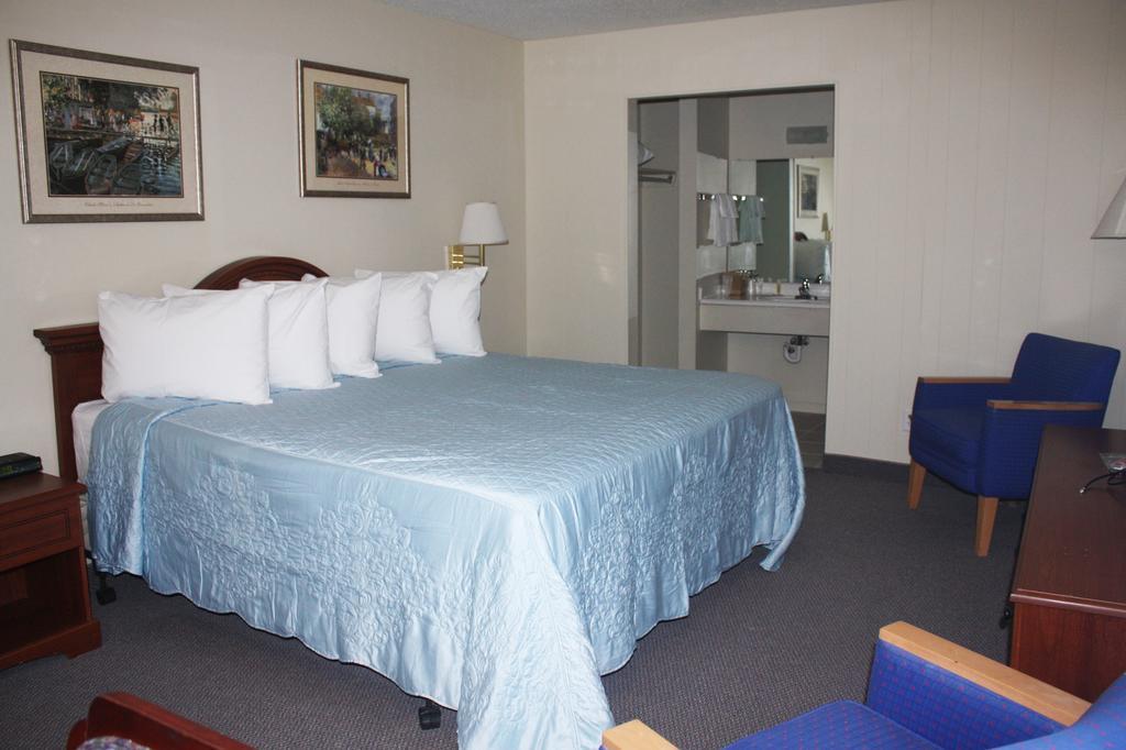 Main Street Lodge And Suites Port Huron Bilik gambar