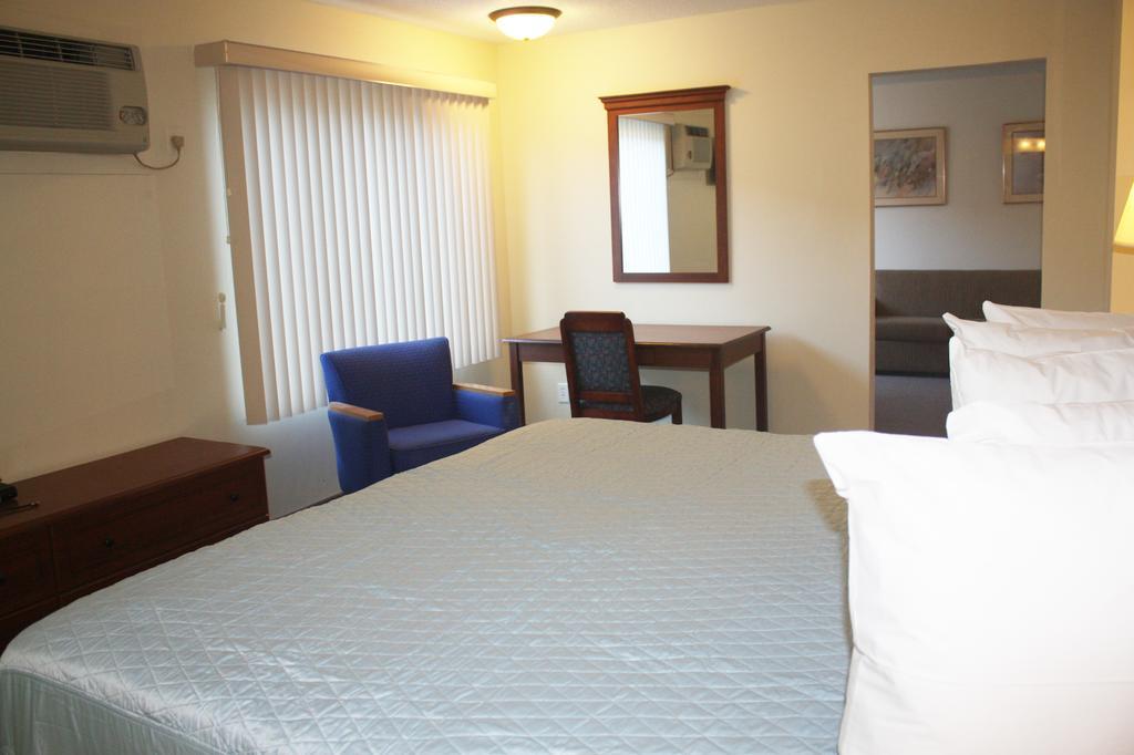 Main Street Lodge And Suites Port Huron Bilik gambar